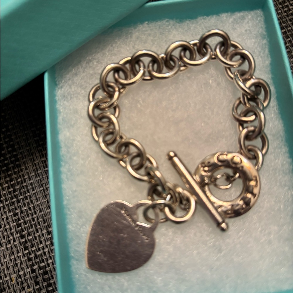 Tiffany silver toggle heart bracelet - Picture 2 of 5